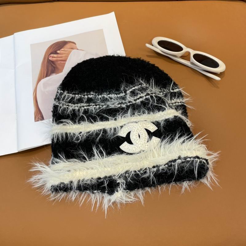 Chanel hat 092703